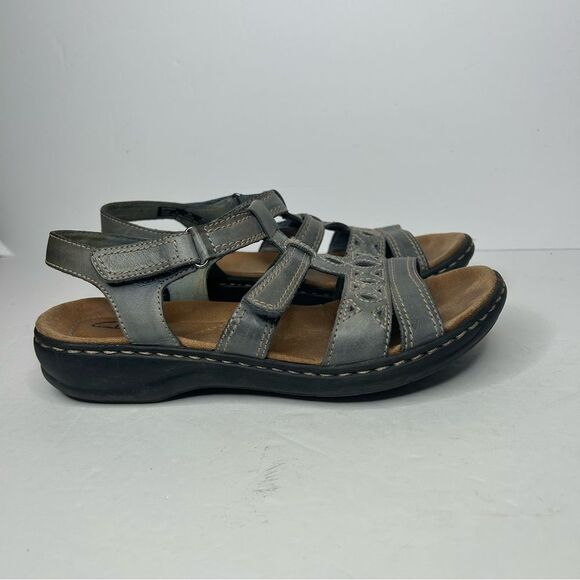 Clark’s leather Gray Comfort Sandals shoes 7 Cushioned Footbed - Picture 9 of 9
